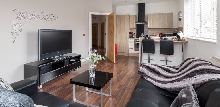 Best 7 Reasons Why Travellers Should Book A Serviced Apartment Instead Of A Hotel